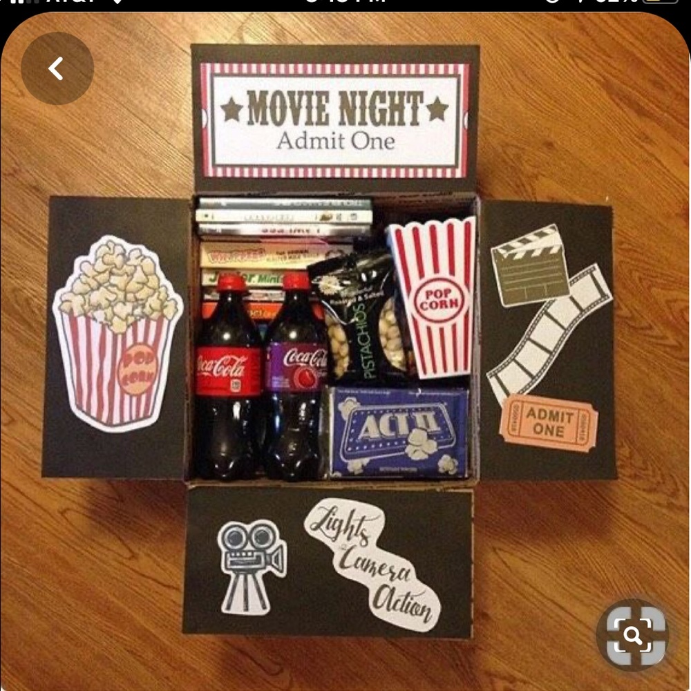 Holiday gift baskets